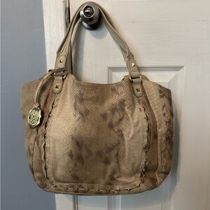 Vince Camuto medium sized cream colored tote glitter skin